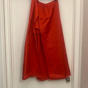 Red Statement Skirt – Elegant, Bold, Night-Out Ready